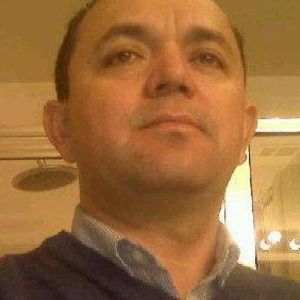 Meet your Posher, Cesar